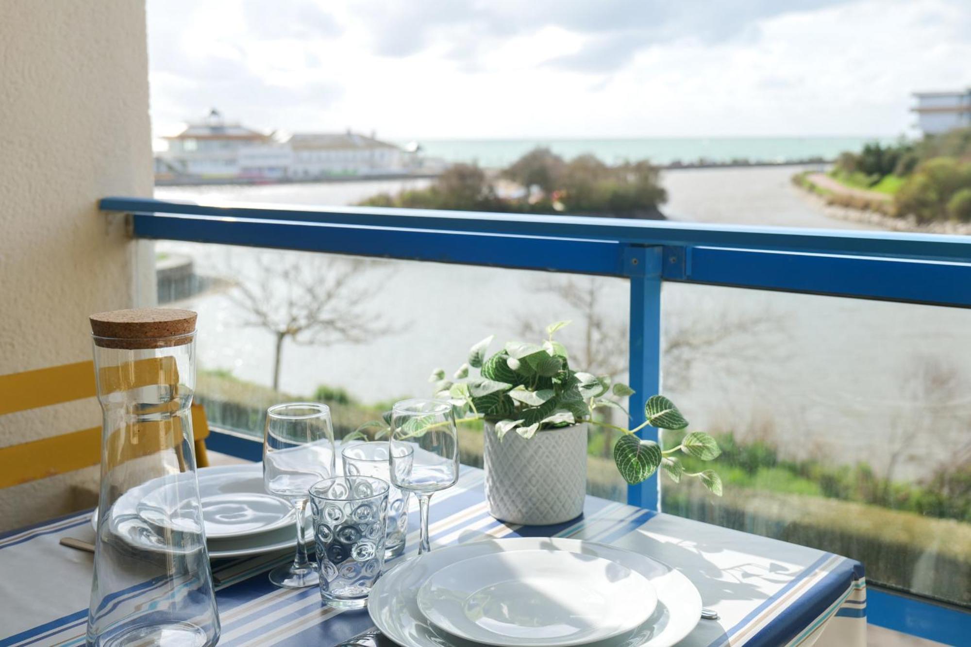 Joli Vue Ocean Et 4 Personnes Appartement Les Sables-dʼOlonne